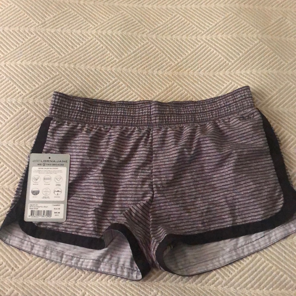 Lorna Jane XS Chloe Run short